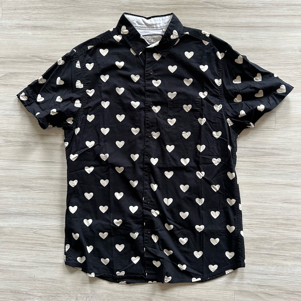 Brave Soul Heart Pattern Short Sleeve Button-Down Shirt
